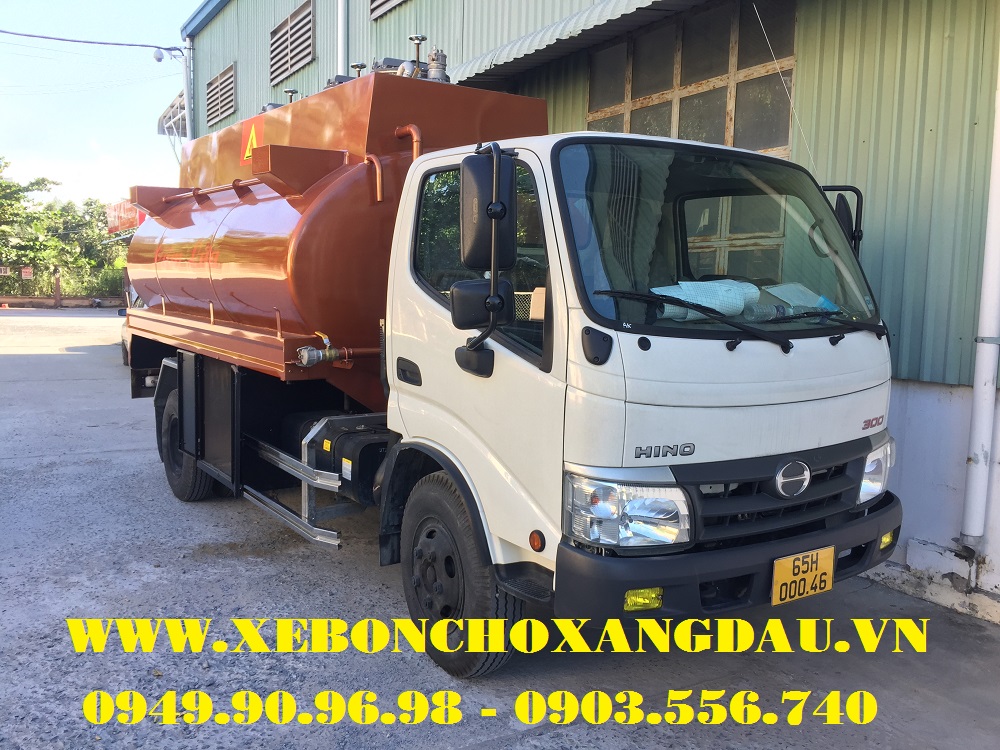 Bàn giao 02 xe bồn nhôm 7 khối Hino XZU342L -Phiên bản sơn đặc biệt