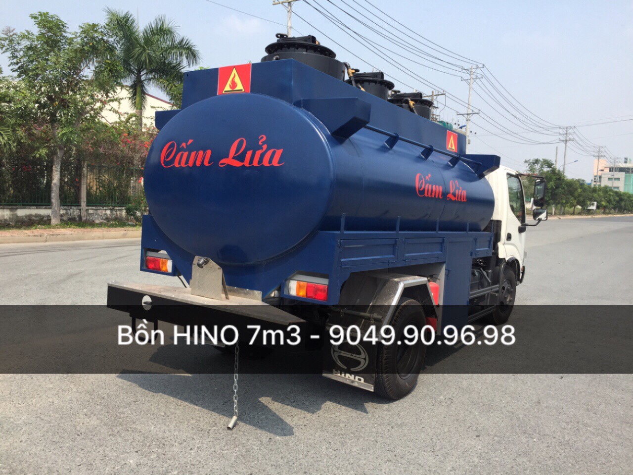 SIÊU PHẨM XE BỒN 7M3 HINO XZU342L-136Hp CHỞ XĂNG DẦU 