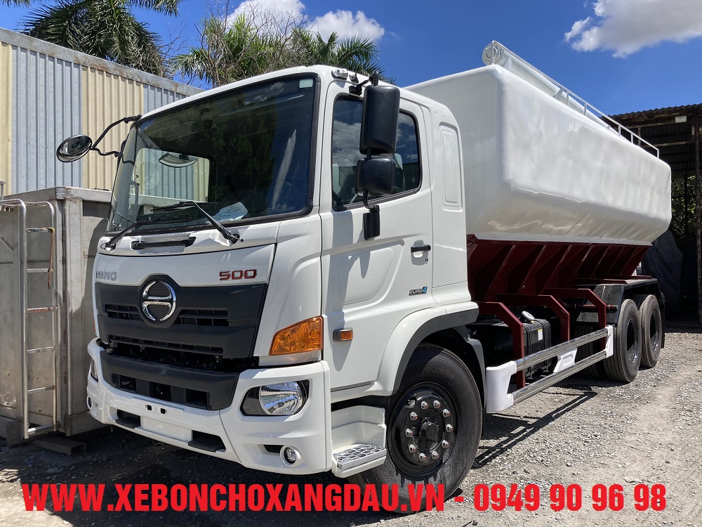 Xe bồn chở cám 28 khối Hino FL8JT7A-J đời 2022