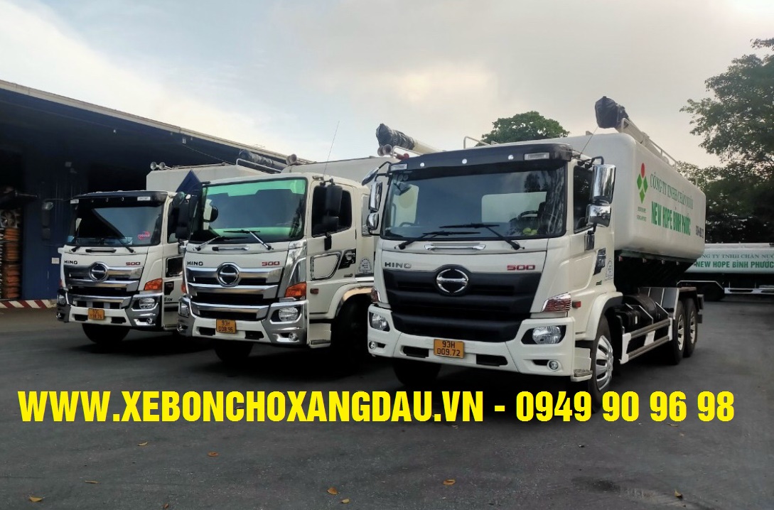 Xe bồn chở cám thức ăn chăn nuôi tại An Khang