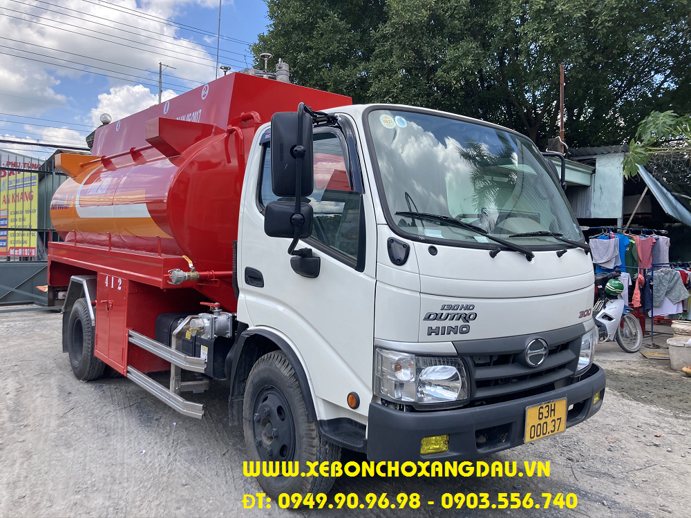 Xe bồn xăng dầu 7 khối Hino Dutro XZU342L-HKMTKD3