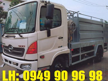 Xe Hino FC9JETC  bồn 6 khối phun nước áp lực cao 