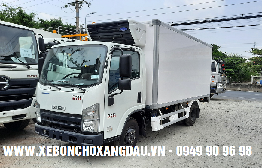 Xe đông lạnh Isuzu QKR 210 1T9 thùng ISO 9001: 2008 (QMR77HE4)