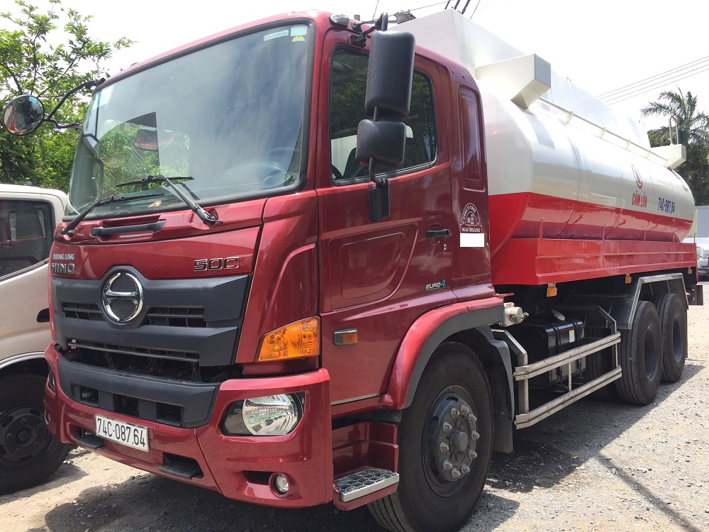 Bàn giao xe bồn nhôm 20m3 Hino FM cho CTy Mai Hoàng ở Quảng Bình