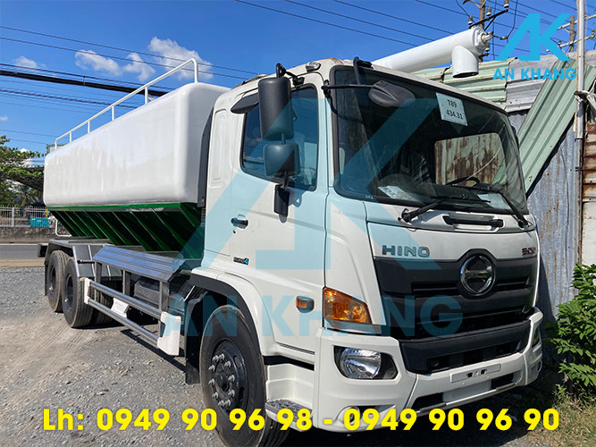 Xe Hino FL8JT7A-J bồn chở cám 24 khối 