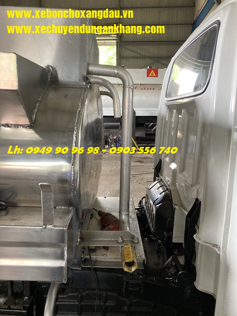 Xe bồn nhôm, xe bon nhom, Xe bồn nhôm 2 khối, Xe bồn 2 khối Hyundai H150, Xe H150 bồn nhôm 2 khối, xe bồn 2 khối hyundai h150, xe Hyundai bồn nhôm 2 khối, mua xe bồn nhôm 2 khối, mua xe H150 bồn nhôm 2 khối, mua xe bồn nhôm hyundai, giá xe bồn nhôm Hyundai 2 khối, giá xe bồn nhôm 2 khối, giá xe h150 bồn nhôm 2 khối, cty tnhh xe chuyên dùng an khang, xe bồn nhôm, xe hyundai bồn nhôm