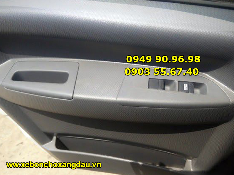 isuzu-fvm34t-in-cua-so-chinh-dien