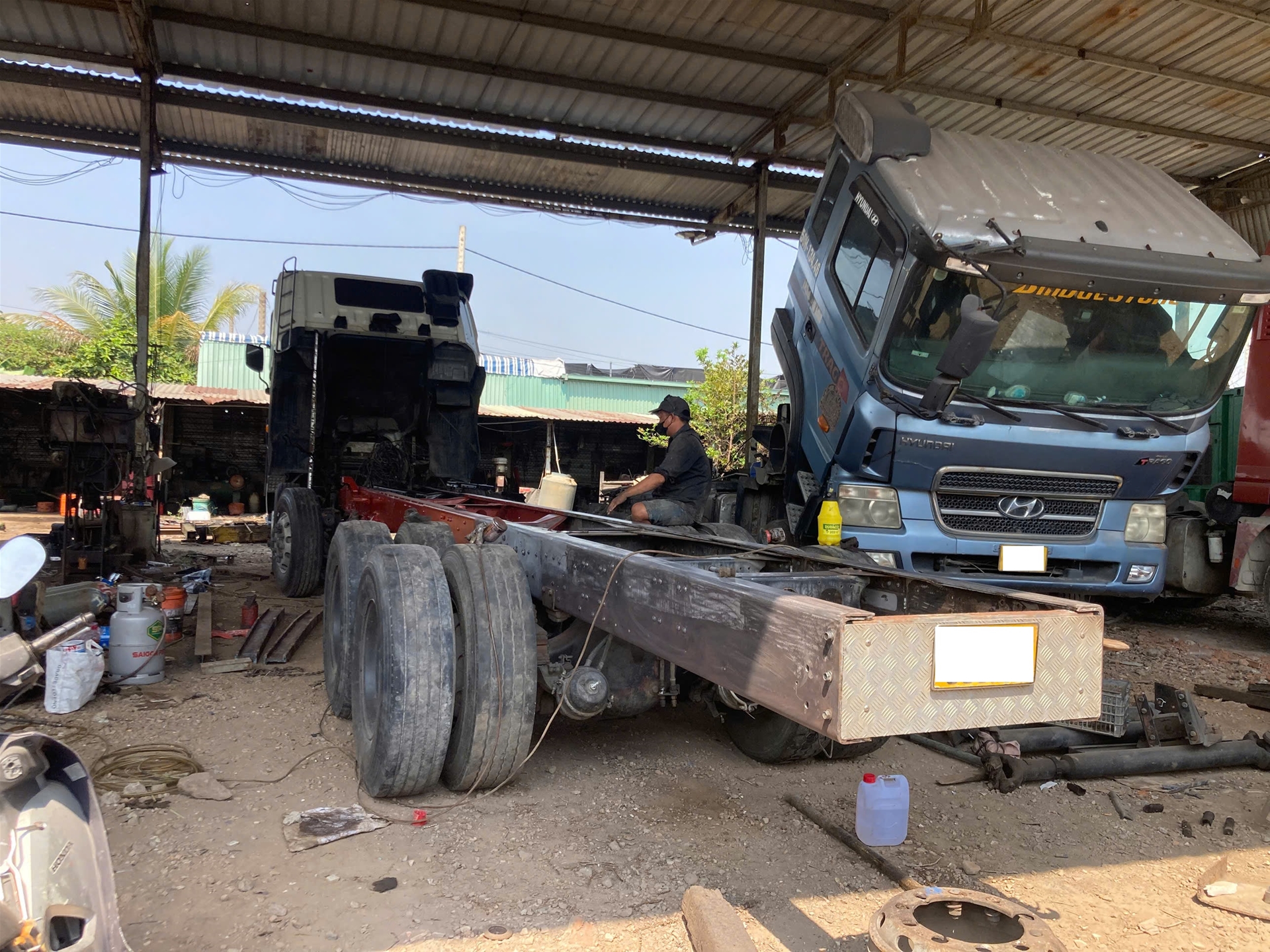 hoán cải xe cẩu giá rẻ, hoán cải xe cẩu trọn gói, cải tạo xe cẩu, cải tạo xe tải gắn cẩu, hoán cải xe tải gắn cẩu, chi phí hoán cải xe cẩu, phí hoán cải xe cẩu