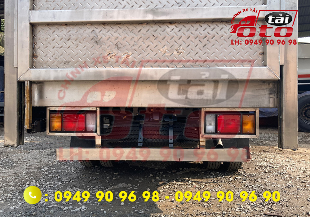 xe chở gia súc isuzu qkr270, xe tải chở gia súc isuzu qkr77fe4, xe isuzu chở gia súc 1t9, xe chở gia súc isuzu 1t9, xe tải chở gia súc isuzu 2t4, xe chở gia súc isuzu QKR230 1T9, xe chở heo 2t4 isuzu, xe chở heo 1t9 isuzu, isuzu qkr77fe4, xe tải chở heo isuzu 1t9 đầu tròn, xe chở heo isuzu 2t4, cty tnhh xe chuyên dùng an khang, cty an khang, isuzu long an, đại lý isuzu cấp 1 ở long an, giá xe chở heo isuzu 2t4, giá xe chở gia súc isuzu qkr77fe4